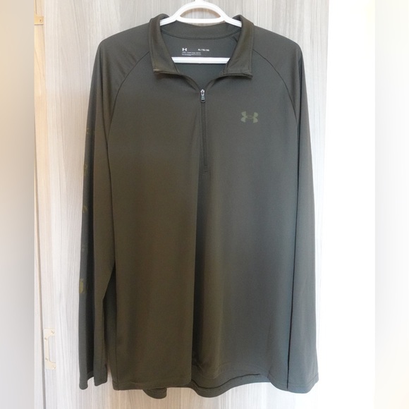 Under Armour dark green loose long sleeved shirt 1/2 zip (XL) - Picture 2 of 6